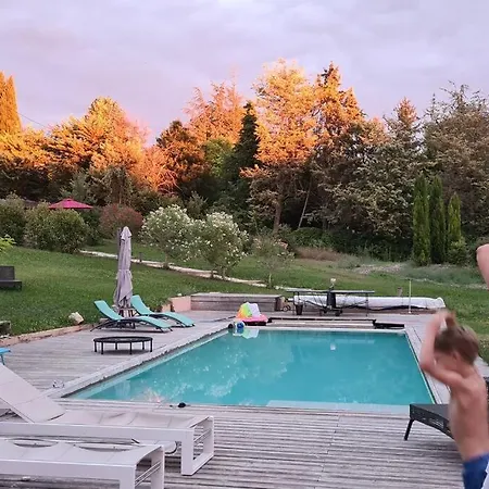 Bois Cosy Avec Piscine Aix Nature