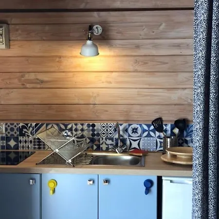 Bois Cosy Avec Piscine Aix Nature Шале *